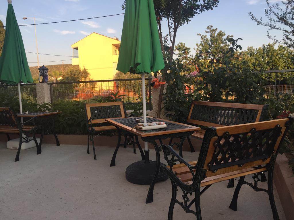 Sunny Beach Apartments Potos Buitenkant foto